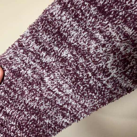 Barefoot Dreams Sweatshirt - Picture 4 of 6